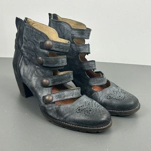 Dkode Perforated Leather Ankle Boots